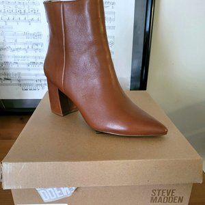 Steve Madden Neven Booties